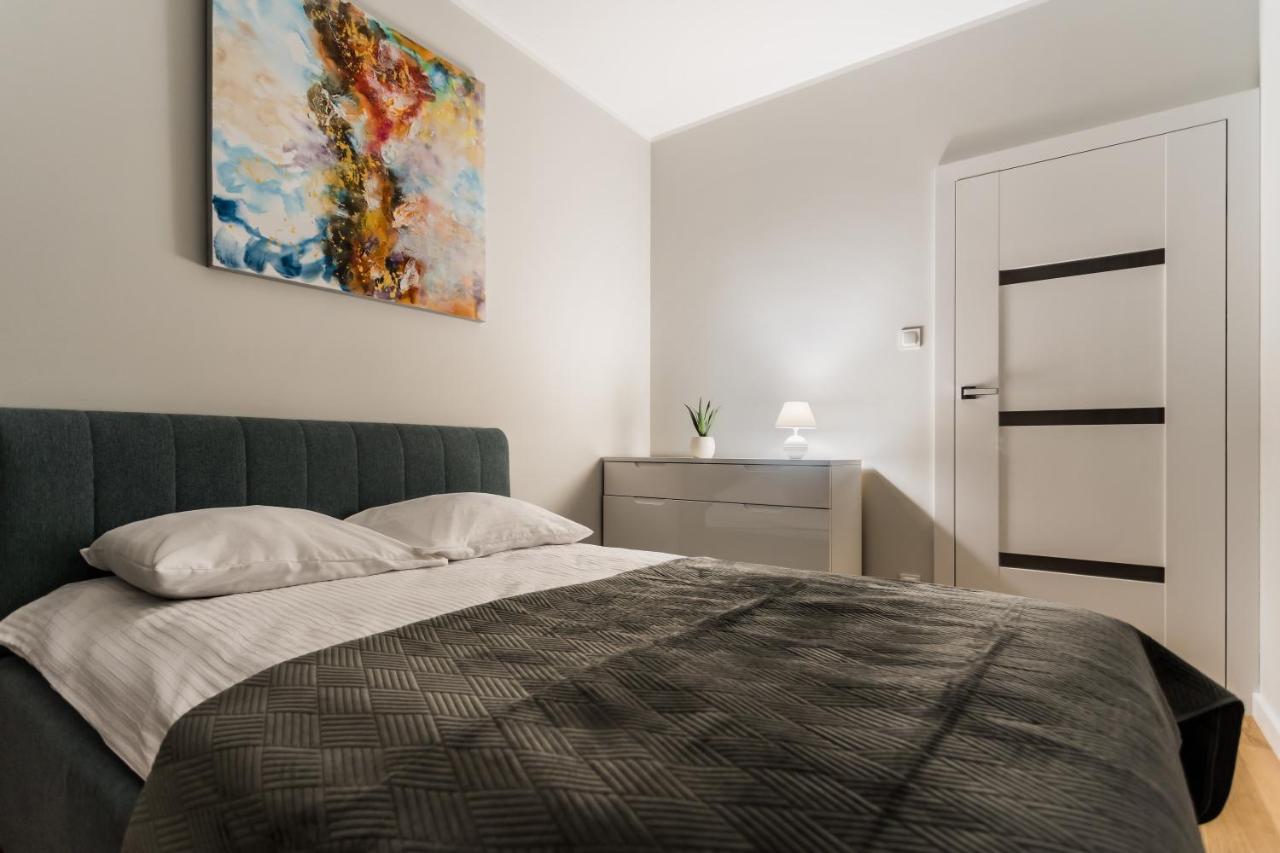 Resinest Apartamenty Jurowiecka J15 Bialystok Exterior photo
